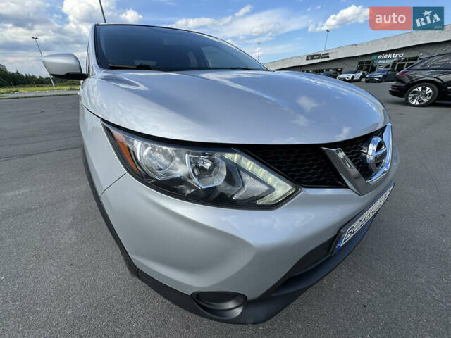 Серый Ниссан Rogue Sport, объемом двигателя 2 л и пробегом 76 тыс. км за 14000 $, фото 10 на Automoto.ua
