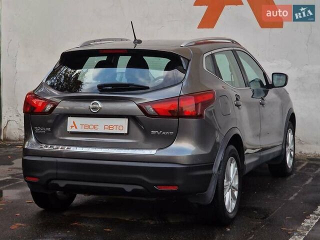 Сірий Ніссан Rogue Sport, об'ємом двигуна 2 л та пробігом 111 тис. км за 13490 $, фото 39 на Automoto.ua