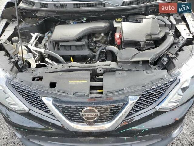 Серый Ниссан Rogue Sport, объемом двигателя 2 л и пробегом 148 тыс. км за 2600 $, фото 11 на Automoto.ua