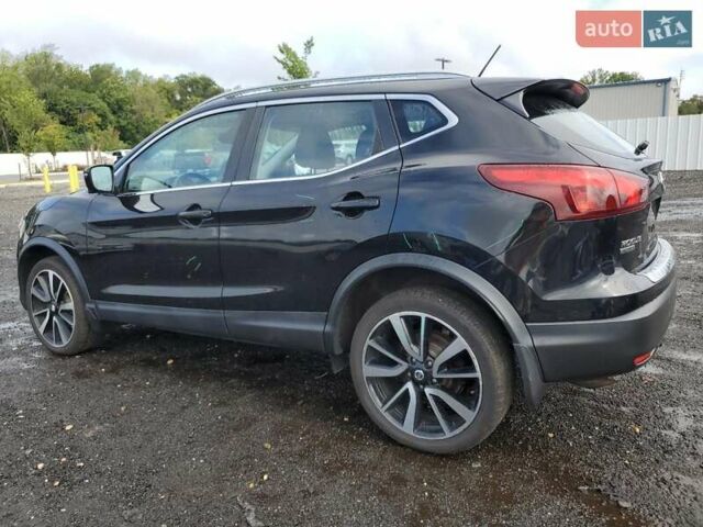 Серый Ниссан Rogue Sport, объемом двигателя 2 л и пробегом 148 тыс. км за 2600 $, фото 1 на Automoto.ua