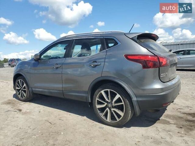 Серый Ниссан Rogue Sport, объемом двигателя 2 л и пробегом 181 тыс. км за 2000 $, фото 1 на Automoto.ua