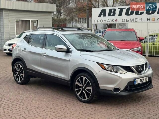 Серый Ниссан Rogue Sport, объемом двигателя 2 л и пробегом 83 тыс. км за 14500 $, фото 8 на Automoto.ua