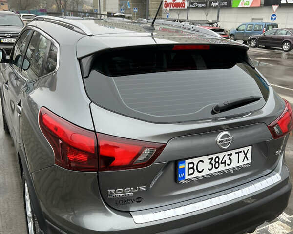 Сірий Ніссан Rogue Sport, об'ємом двигуна 2 л та пробігом 152 тис. км за 14900 $, фото 16 на Automoto.ua