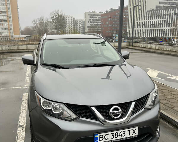 Сірий Ніссан Rogue Sport, об'ємом двигуна 2 л та пробігом 152 тис. км за 14900 $, фото 4 на Automoto.ua
