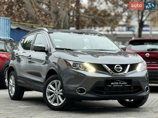 Сірий Ніссан Rogue Sport, об'ємом двигуна 2 л та пробігом 60 тис. км за 17500 $, фото 20 на Automoto.ua