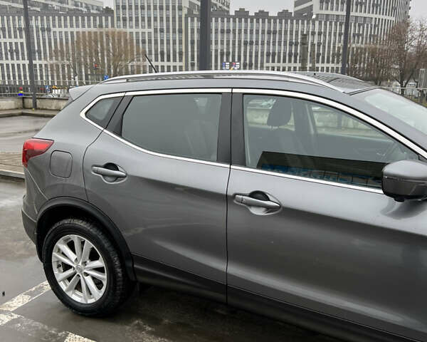 Сірий Ніссан Rogue Sport, об'ємом двигуна 2 л та пробігом 152 тис. км за 14900 $, фото 8 на Automoto.ua