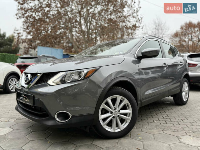 Сірий Ніссан Rogue Sport, об'ємом двигуна 2 л та пробігом 60 тис. км за 17500 $, фото 6 на Automoto.ua