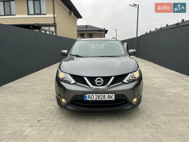 Сірий Ніссан Rogue Sport, об'ємом двигуна 2 л та пробігом 162 тис. км за 15200 $, фото 1 на Automoto.ua