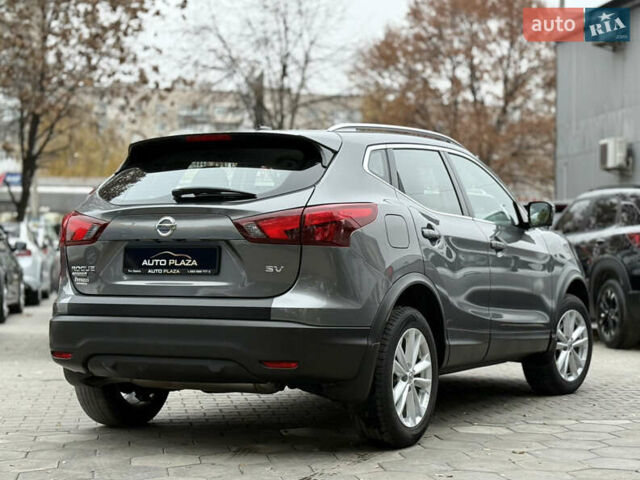 Сірий Ніссан Rogue Sport, об'ємом двигуна 2 л та пробігом 60 тис. км за 17500 $, фото 24 на Automoto.ua