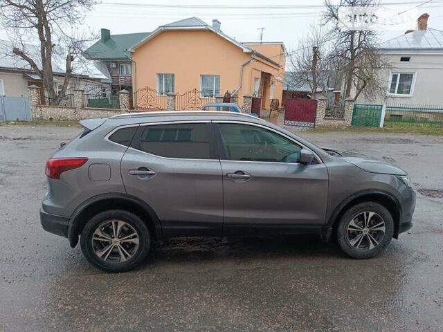 Сірий Ніссан Rogue Sport, об'ємом двигуна 2 л та пробігом 88 тис. км за 14150 $, фото 2 на Automoto.ua