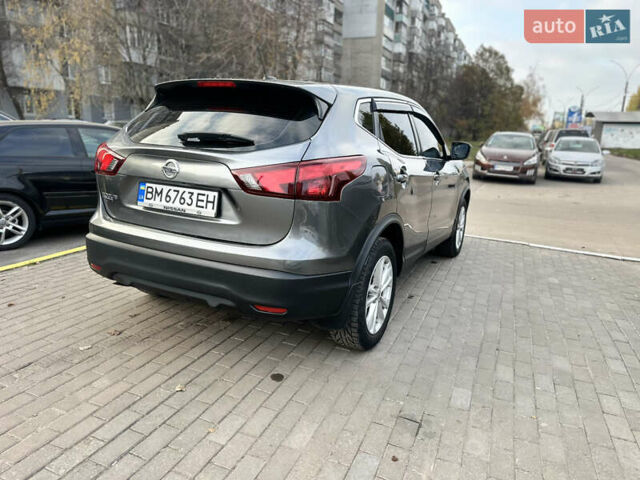 Серый Ниссан Rogue Sport, объемом двигателя 2 л и пробегом 65 тыс. км за 13000 $, фото 2 на Automoto.ua