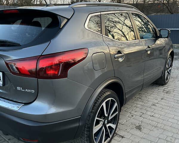 Серый Ниссан Rogue Sport, объемом двигателя 2 л и пробегом 60 тыс. км за 15500 $, фото 11 на Automoto.ua