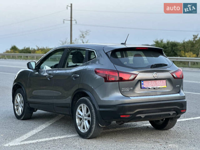Серый Ниссан Rogue Sport, объемом двигателя 2 л и пробегом 181 тыс. км за 12900 $, фото 31 на Automoto.ua