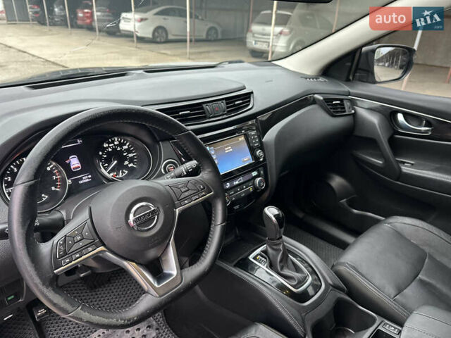 Сірий Ніссан Rogue Sport, об'ємом двигуна 2 л та пробігом 126 тис. км за 14300 $, фото 15 на Automoto.ua