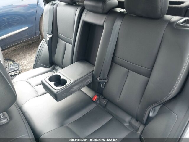 Серый Ниссан Rogue Sport, объемом двигателя 2 л и пробегом 94 тыс. км за 12450 $, фото 11 на Automoto.ua