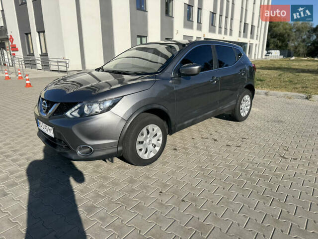 Серый Ниссан Rogue Sport, объемом двигателя 2 л и пробегом 120 тыс. км за 14799 $, фото 1 на Automoto.ua