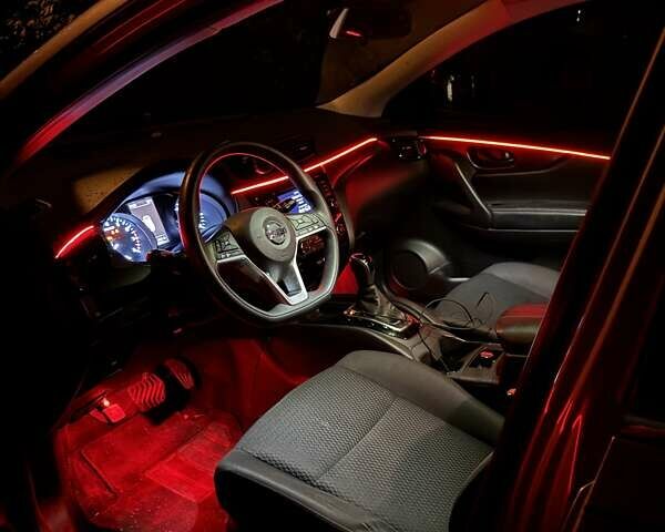 Серый Ниссан Rogue Sport, объемом двигателя 2 л и пробегом 115 тыс. км за 16800 $, фото 19 на Automoto.ua