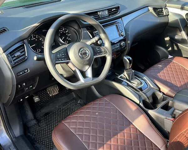 Сірий Ніссан Rogue Sport, об'ємом двигуна 2 л та пробігом 133 тис. км за 11000 $, фото 9 на Automoto.ua