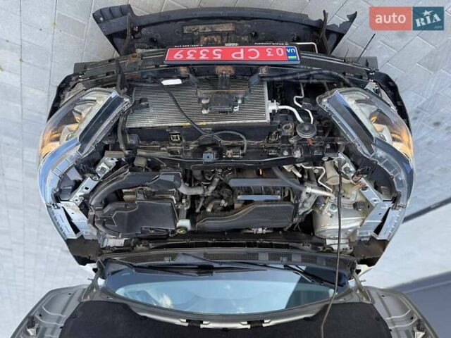 Сірий Ніссан Rogue Sport, об'ємом двигуна 2 л та пробігом 193 тис. км за 9500 $, фото 7 на Automoto.ua