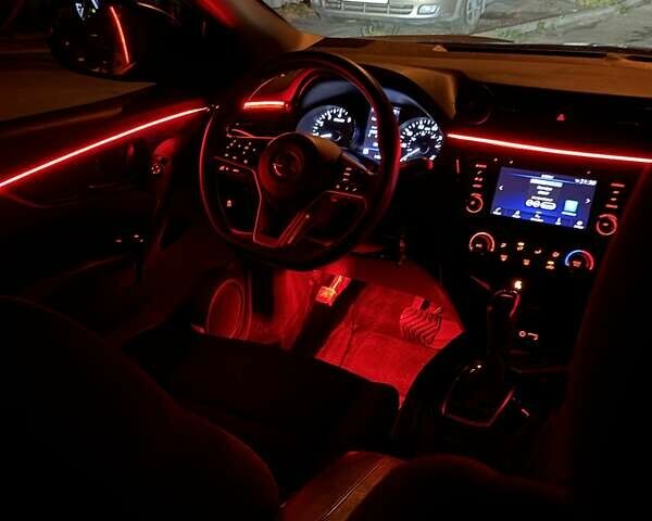 Серый Ниссан Rogue Sport, объемом двигателя 2 л и пробегом 115 тыс. км за 16800 $, фото 18 на Automoto.ua