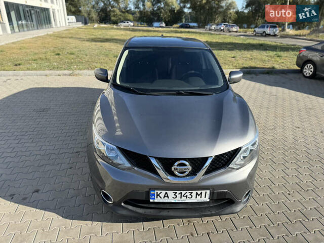 Серый Ниссан Rogue Sport, объемом двигателя 2 л и пробегом 120 тыс. км за 14799 $, фото 22 на Automoto.ua