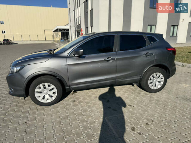 Серый Ниссан Rogue Sport, объемом двигателя 2 л и пробегом 120 тыс. км за 14799 $, фото 3 на Automoto.ua