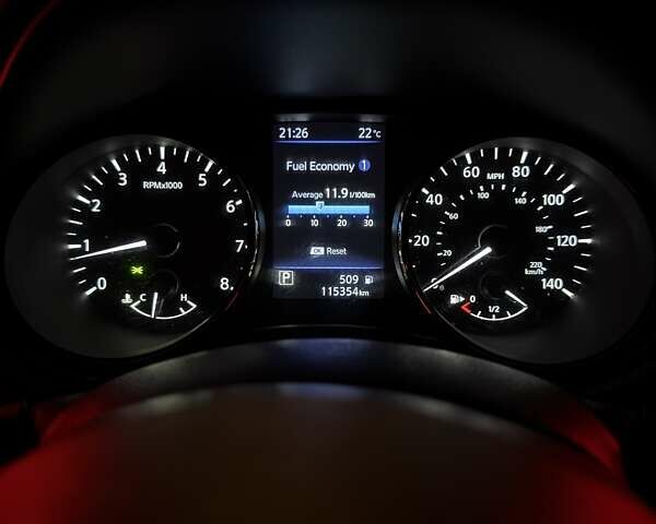 Серый Ниссан Rogue Sport, объемом двигателя 2 л и пробегом 115 тыс. км за 16800 $, фото 6 на Automoto.ua