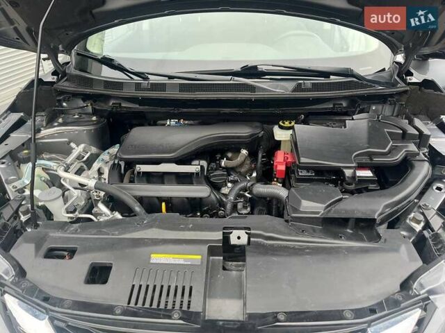 Сірий Ніссан Rogue Sport, об'ємом двигуна 2 л та пробігом 53 тис. км за 15500 $, фото 7 на Automoto.ua