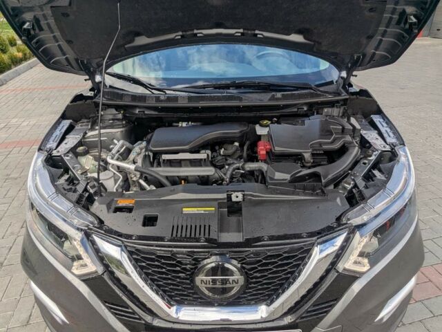 Серый Ниссан Rogue Sport, объемом двигателя 2 л и пробегом 91 тыс. км за 17500 $, фото 5 на Automoto.ua