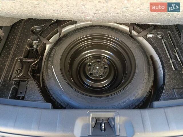 Серый Ниссан Rogue Sport, объемом двигателя 2 л и пробегом 85 тыс. км за 15450 $, фото 24 на Automoto.ua