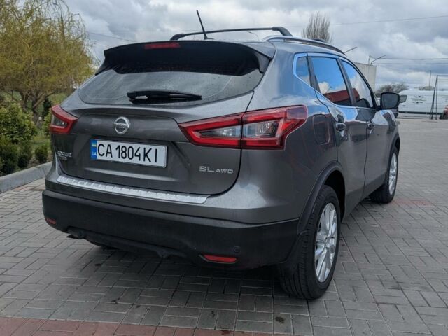 Серый Ниссан Rogue Sport, объемом двигателя 2 л и пробегом 91 тыс. км за 17500 $, фото 18 на Automoto.ua