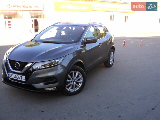 Серый Ниссан Rogue Sport, объемом двигателя 2 л и пробегом 65 тыс. км за 16100 $, фото 8 на Automoto.ua