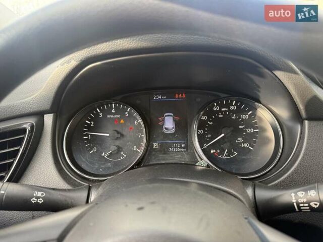 Серый Ниссан Rogue Sport, объемом двигателя 2 л и пробегом 119 тыс. км за 10900 $, фото 14 на Automoto.ua