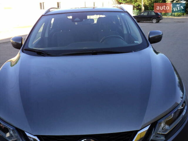 Серый Ниссан Rogue Sport, объемом двигателя 2 л и пробегом 65 тыс. км за 16100 $, фото 25 на Automoto.ua