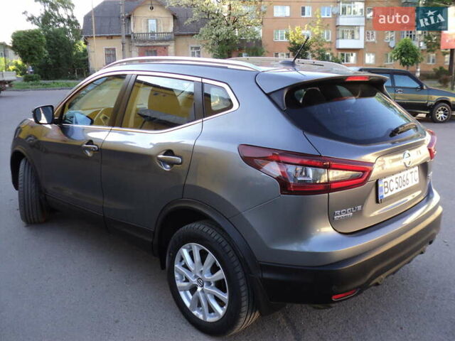 Серый Ниссан Rogue Sport, объемом двигателя 2 л и пробегом 65 тыс. км за 16100 $, фото 6 на Automoto.ua