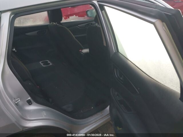 Серый Ниссан Rogue Sport, объемом двигателя 2 л и пробегом 128 тыс. км за 10800 $, фото 9 на Automoto.ua