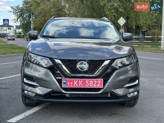 Серый Ниссан Rogue Sport, объемом двигателя 0 л и пробегом 15 тыс. км за 17500 $, фото 2 на Automoto.ua