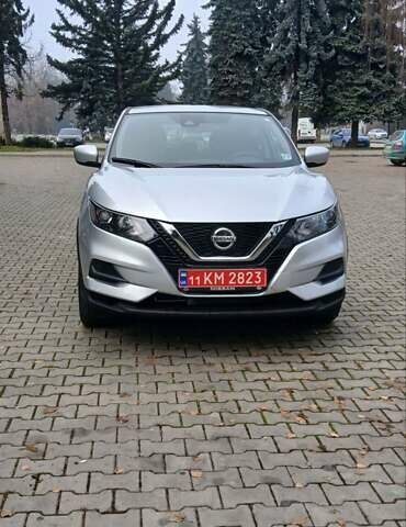 Серый Ниссан Rogue Sport, объемом двигателя 2 л и пробегом 35 тыс. км за 15950 $, фото 17 на Automoto.ua