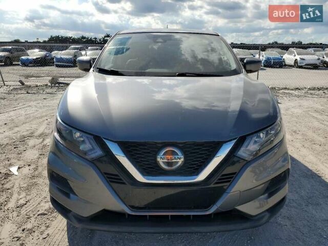 Серый Ниссан Rogue Sport, объемом двигателя 2 л и пробегом 41 тыс. км за 3000 $, фото 4 на Automoto.ua