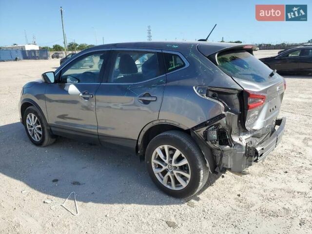 Серый Ниссан Rogue Sport, объемом двигателя 2 л и пробегом 41 тыс. км за 3000 $, фото 1 на Automoto.ua