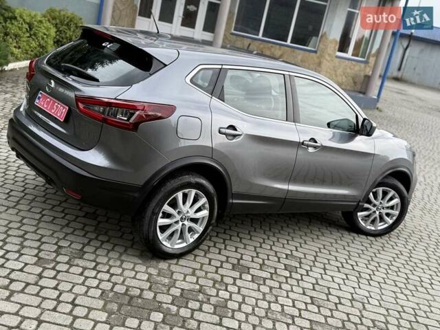 Серый Ниссан Rogue Sport, объемом двигателя 2 л и пробегом 93 тыс. км за 15300 $, фото 28 на Automoto.ua