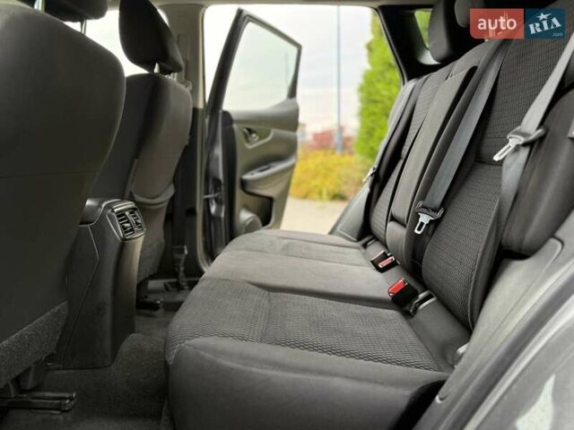 Серый Ниссан Rogue Sport, объемом двигателя 2 л и пробегом 93 тыс. км за 15300 $, фото 59 на Automoto.ua