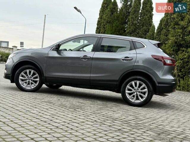 Серый Ниссан Rogue Sport, объемом двигателя 2 л и пробегом 93 тыс. км за 15300 $, фото 11 на Automoto.ua