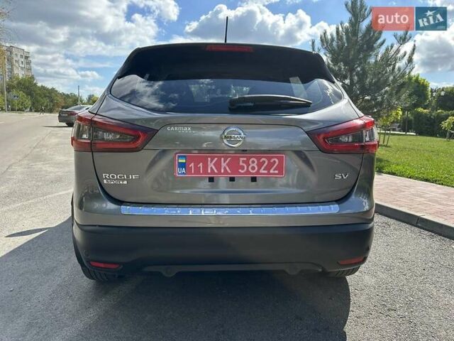 Серый Ниссан Rogue Sport, объемом двигателя 0 л и пробегом 15 тыс. км за 17500 $, фото 3 на Automoto.ua