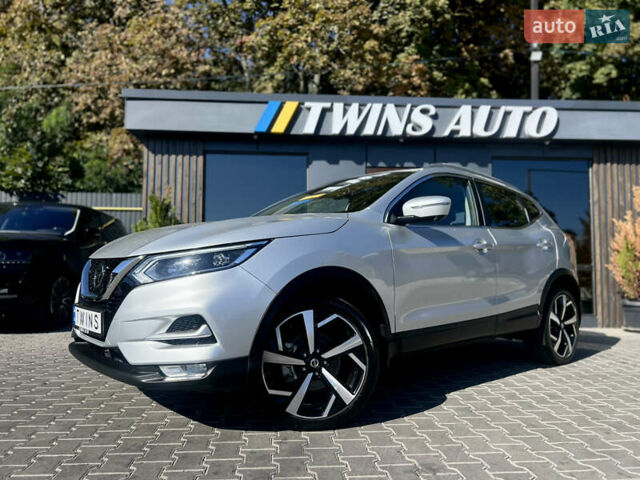 Серый Ниссан Rogue Sport, объемом двигателя 2 л и пробегом 37 тыс. км за 20900 $, фото 11 на Automoto.ua