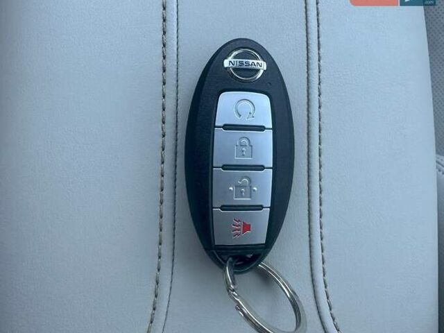 Серый Ниссан Rogue Sport, объемом двигателя 2 л и пробегом 39 тыс. км за 17500 $, фото 17 на Automoto.ua