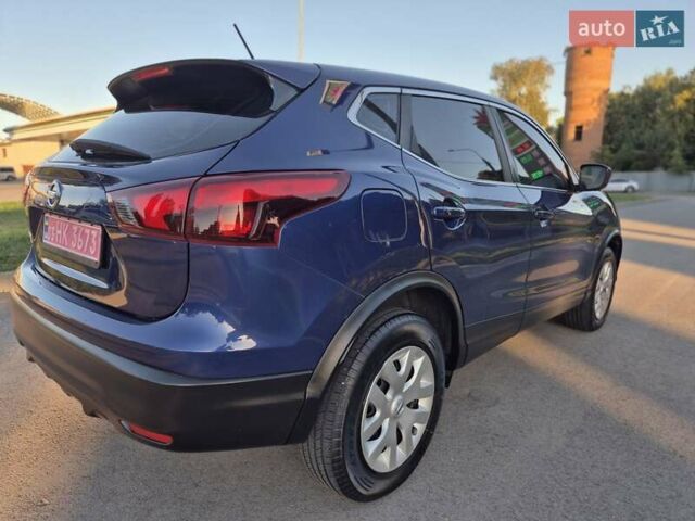 Синий Ниссан Rogue Sport, объемом двигателя 2 л и пробегом 140 тыс. км за 13800 $, фото 8 на Automoto.ua