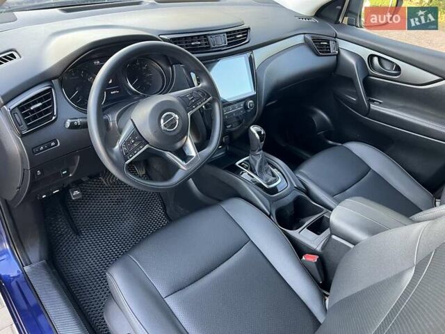 Синий Ниссан Rogue Sport, объемом двигателя 2 л и пробегом 86 тыс. км за 16500 $, фото 30 на Automoto.ua