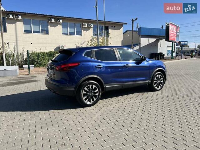 Синий Ниссан Rogue Sport, объемом двигателя 2 л и пробегом 86 тыс. км за 16500 $, фото 15 на Automoto.ua