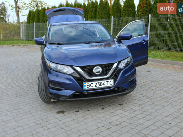 Синий Ниссан Rogue Sport, объемом двигателя 2 л и пробегом 160 тыс. км за 15000 $, фото 9 на Automoto.ua